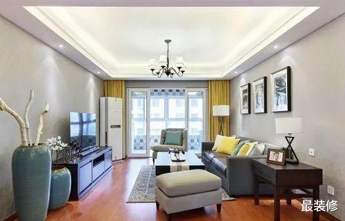 ：阳台与客厅之间要安装推拉门吗？装修时不听劝，入住后后悔了！