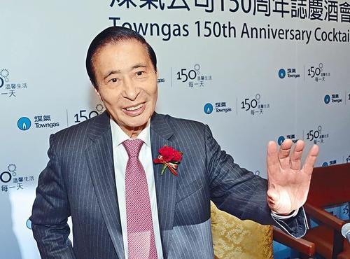 香港|中国最大隐形富豪，在美国有1万套房子，在香港还有7千亩地皮