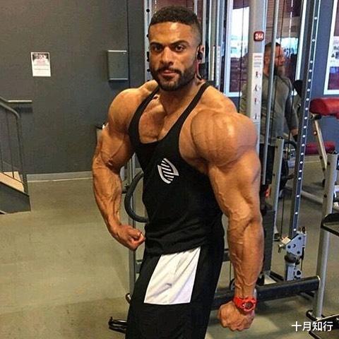 #三角肌#如何提高效率把肩练宽？了解三角肌做针对训练，高效练出宽厚肩膀