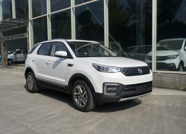 长安汽车▲长安CS55：我太难了，1.5T+6AT仅售7万，大家却还在买本田XRV