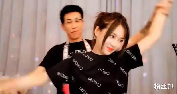 虎牙|“在石250”直播两周年庆,忙完音乐节就回归,已和虎牙续约一年