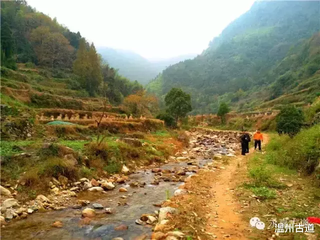 温州@温州铁坑古道，一条横亘于永嘉青田深峡的水瀑古道