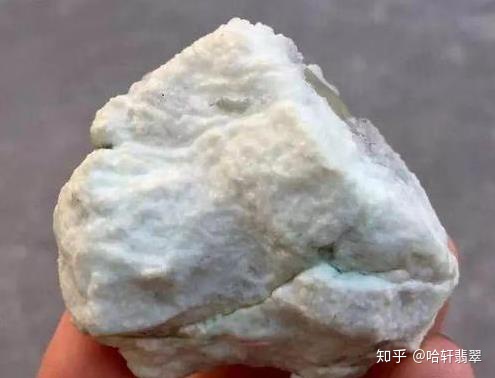 翡翠|快来打包带走16种翡翠原石的皮壳分类，收藏这篇就不用担心皮壳了！