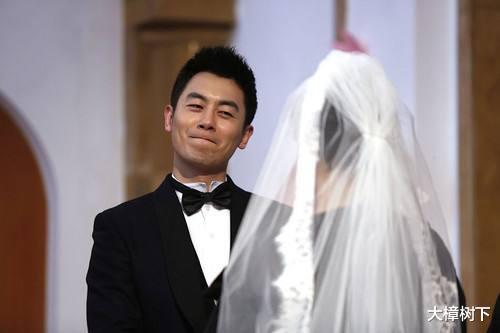 「朱亚文」9年感情终成空，朱亚文令人泪目的感情史