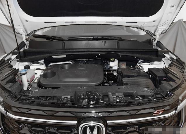 长安汽车|手握10万块，除了新款长安CS55plus我谁都不看，马力高达180匹