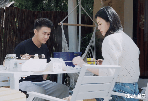 奚梦瑶|《幸福三重奏》奚梦瑶婆媳关系堪忧，与四太视频没话说，儿子归亲妈带
