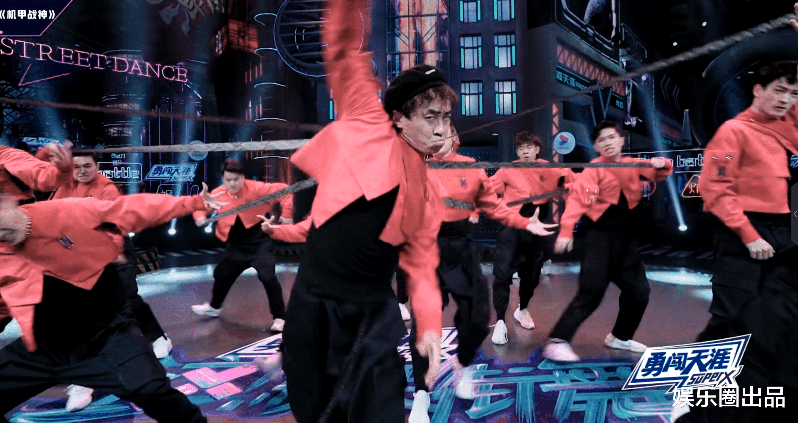 钟汉良|街舞3第六期涉嫌抄袭，钟汉良战队抄袭创意，王嘉尔战队抄袭舞步