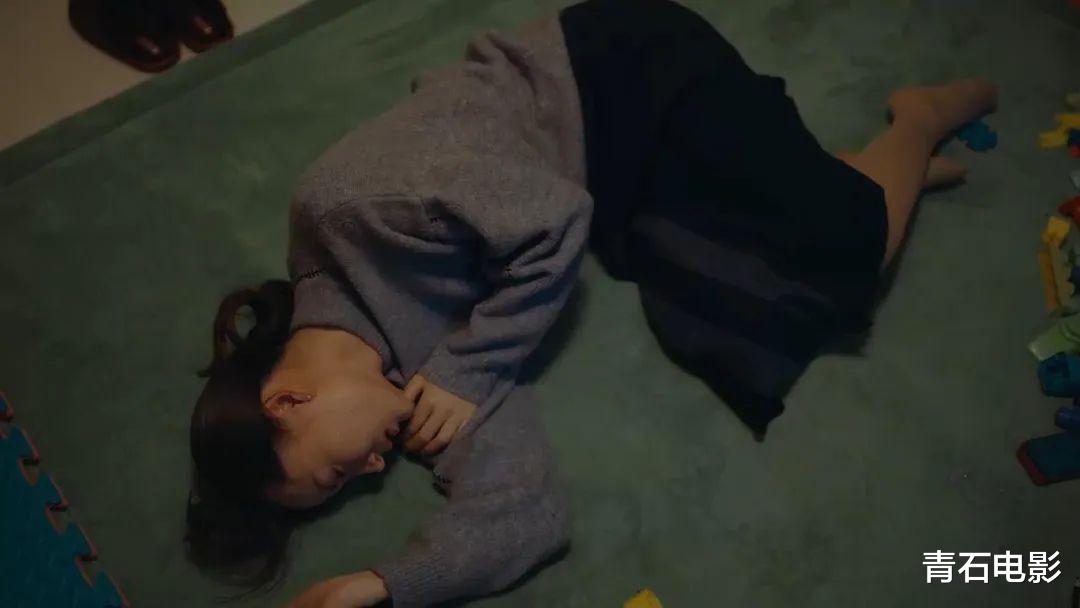 「皮肤之下」又是12集！国产网剧再出精品，剧本打磨3年，收集70多人素材