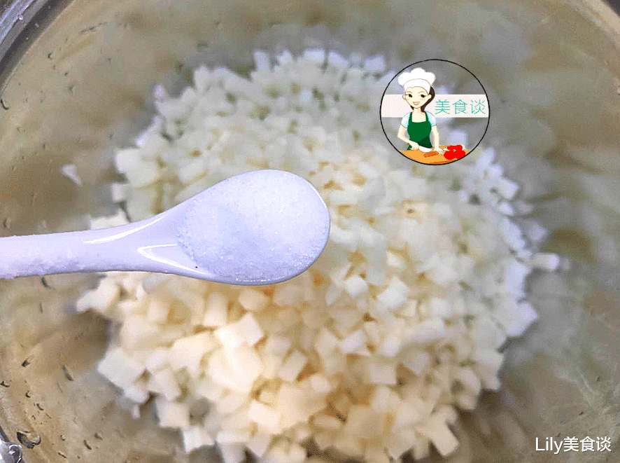 泡面|10月这菜大量上市，脆甜多汁，用来包饺子最香，营养极高别不懂吃