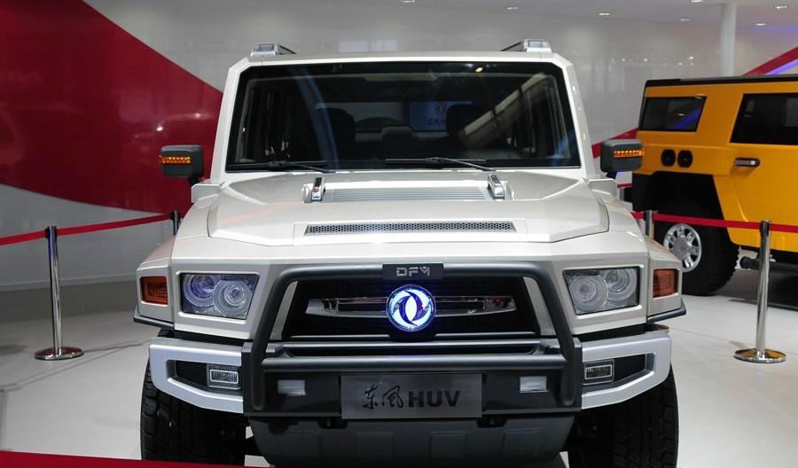 [东风huv]东风又一越野“战将”！2.0T配8AT，方正车身比牧马人帅，10万起