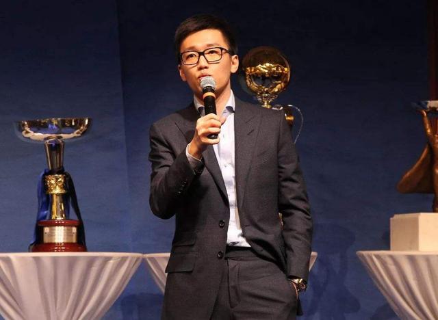 「张康阳」张康阳一战成名！意媒点赞国米防疫工作，堪称意甲最佳球队！