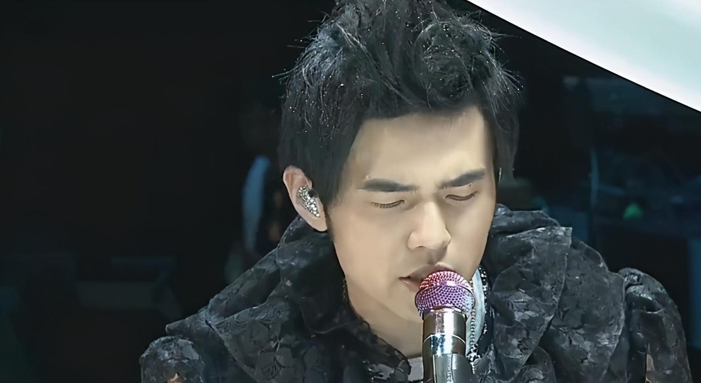 林俊杰|油腻中年，音乐做得越来越差，可他出道20年，乐坛没人能与他比肩