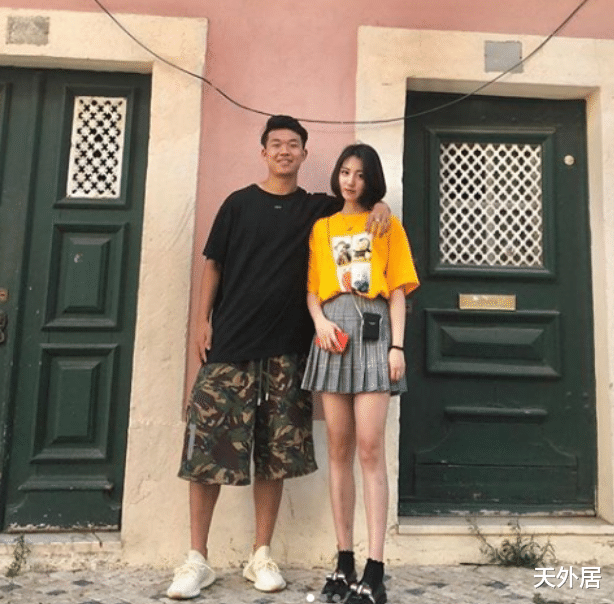 广州恒大■恒大U23小将女友曝光：海外高学历高颜值女孩！网友：我酸了