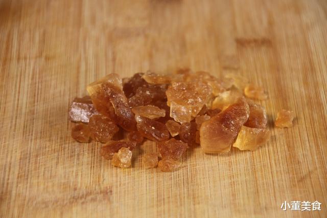 「」同样是冰糖，黄冰糖和白冰糖有什么区别？知道后别再乱买了