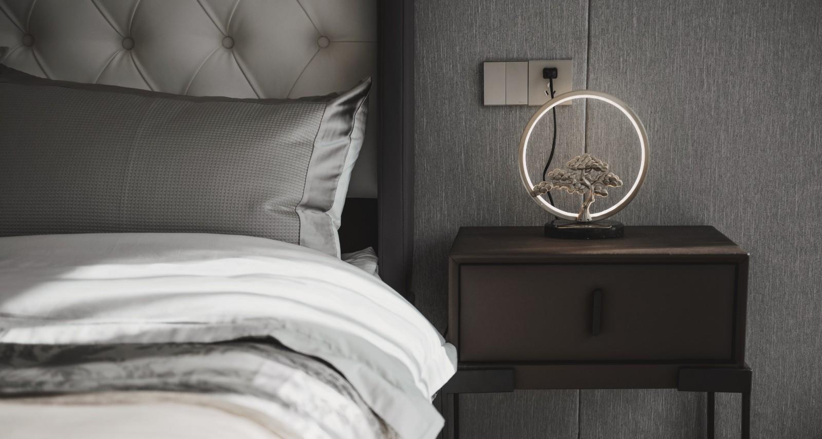 设计师|为了院子，她买下200㎡私宅，阳台改造“空中花园”，太美了