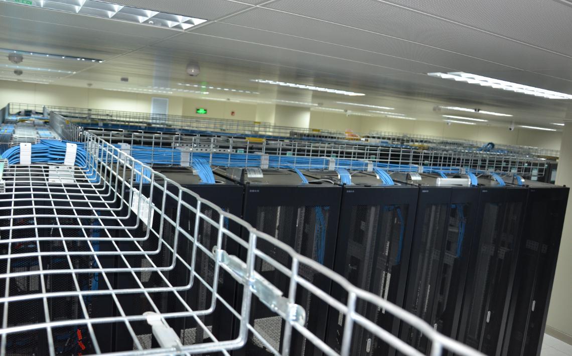 学霸▲高考成绩好：报考这8个专业有前途，比较缺人，对学历要求较高