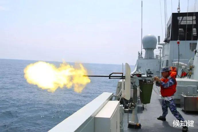 「机枪」14.5机枪取代30毫米火炮,中国新批次护卫舰侧舷火力大幅缩水