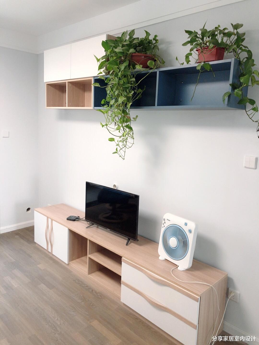 @她家新房终于做完保洁，全屋装修太简单了，吊顶都不做，很羡慕！