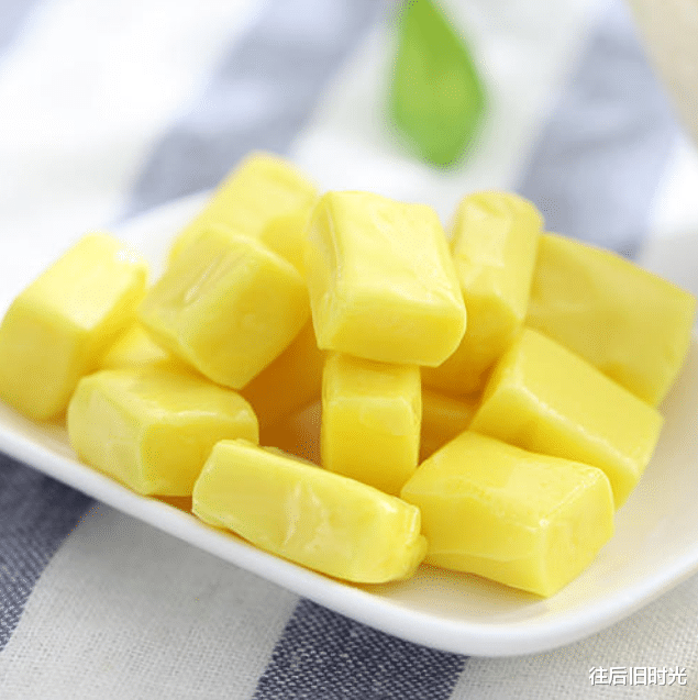 『龟苓膏』最“难以下咽”的5种零食,如果你全吃过,那就太让人心疼了