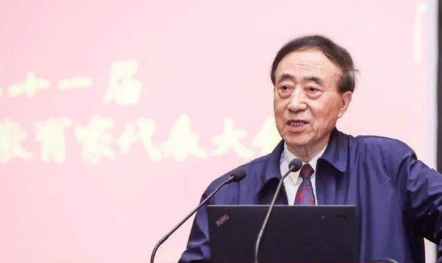 『数学』公认5道小学“变态”数学题，无解答价值，985家长智商被“摩擦”