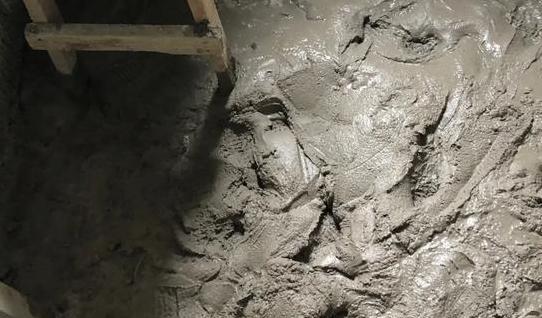 混凝土|农村自建房外墙要挂钢丝网吗？能起到什么作用？是不是全部挂网？