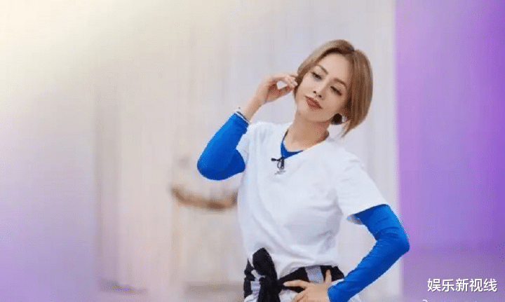 姐姐|张含韵达不到女团标准？网友晒出另一人气榜，6.99万票数排名前三