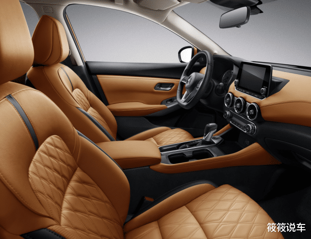 轿车|当之无愧的“销量担当”!半年甩出208225台,油耗4.9L,配真皮方向盘