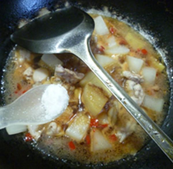 「小龙虾」继小龙虾后，又一让中国吃货沉迷的入侵物种，直呼：我想逃出中国