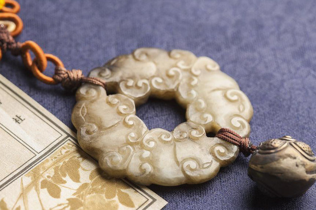 运势|秋末夏初，这3个生肖有贵人关照，运势由衰转盛，赚钱后劲十足！