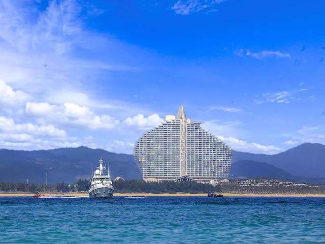 三亚|全球仅有的两座七星级酒店,其中一座在中国,豪华程度不输迪拜