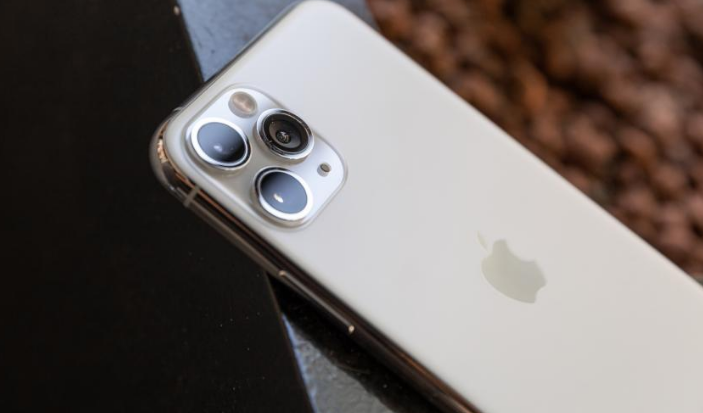 iphone12|全力冲刺，iPhone 12组装厂24小时倒班，只为如期供货！