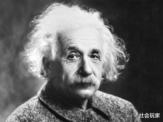 【爱因斯坦】爱因斯坦照片为何只有半身照？看到他穿的鞋子就明白，果然是天才