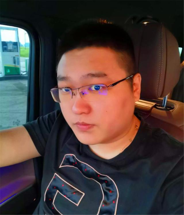 地下城与勇士|DNF:7位数合成龙袍,8位数打造装备,黑一阿旭让人刮目相看