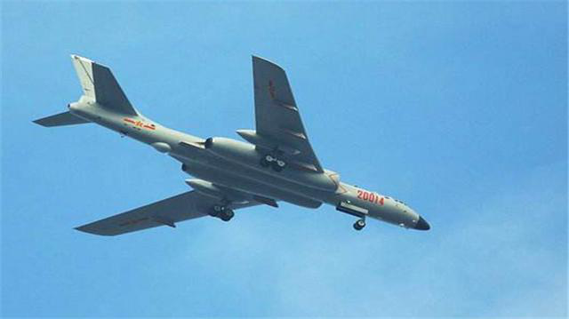 美军|南海地区再传危险讯号，美军强势入侵，解放军却不为所动！