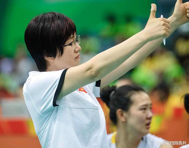 巩俐|首日票房仅5613万，巩俐新片让人失望至极，三颗星全给体育人