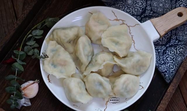 饺子|它是秋天第一鲜，天冷了一买就是20斤，包饺子皮薄大馅，滋味足！