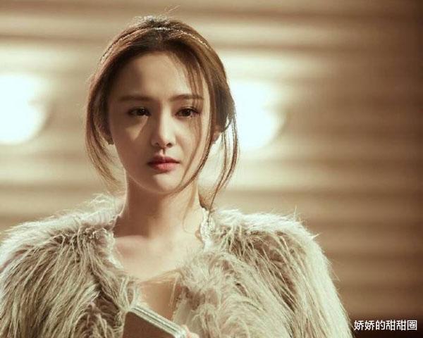 郑爽|郑爽第三次发文：是张恒出轨，她老爸的配合更是天衣无缝