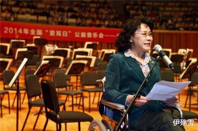 张海迪|张海迪与王佐良：不被看好的爱情，仍爱得坚定，相伴白头不分离