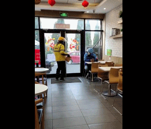 饿了么|最近火爆全网的“美团VS饿了么”撕X大战,究竟是怎么回事