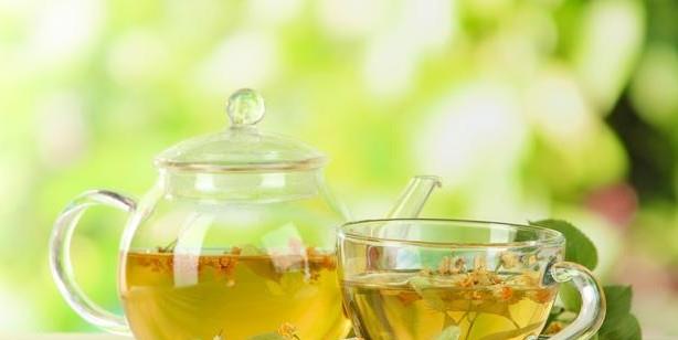 失眠:失眠的天然死对头, 不是牛奶, 更不是酸枣, 喝一杯就能宁心安神