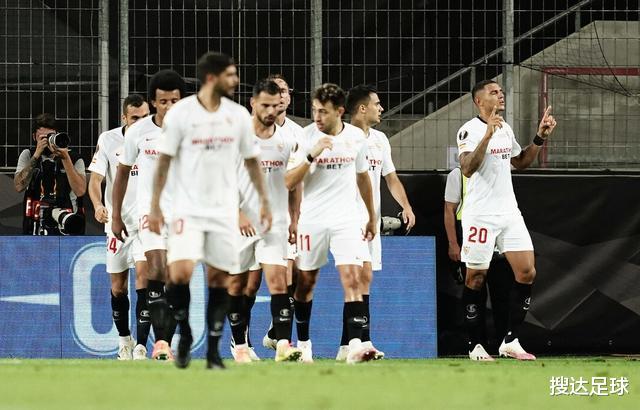 国际米兰|伟大的3-2!倒钩绝杀!六冠王今夜诞生,球员+主帅哭成泪人