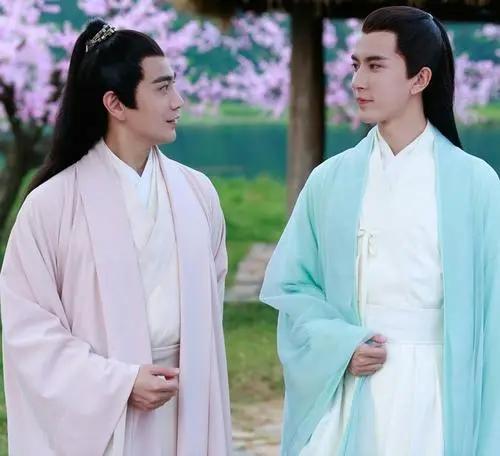三生三世十里桃花■《三生三世白暮泪》的拍摄也将拉开序幕,演员阵容非常让人期待