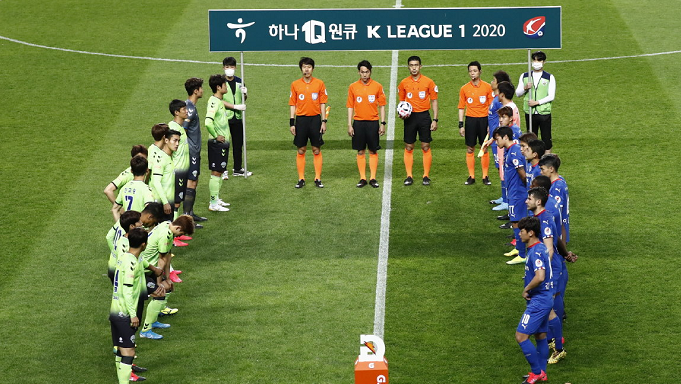 「韩国职业足球联赛」K联赛首球诞生！李同国替补登场一剑封喉，41岁上演不老传奇