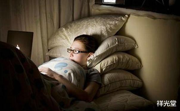 三伏天|三伏天是脑梗“高发期”，医生告诫：血管最怕4事，劝你及时避开