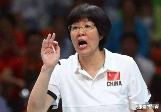 女排@又一女排主力宣布退役！中国女排二传敲响警钟，郎平已经做好准备