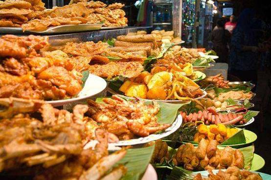 美食|巴铁美女到中国旅游，回国后向朋友哭诉：中国太“可怕”了！