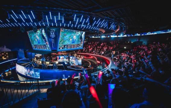 【RNG】LPL转会落下帷幕，左雾已离职，圣枪哥终究没有加入RNG