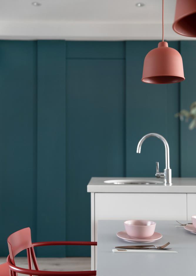 |别再迷恋黑白灰了，像她家一样，给家里添点色，居住氛围更轻松