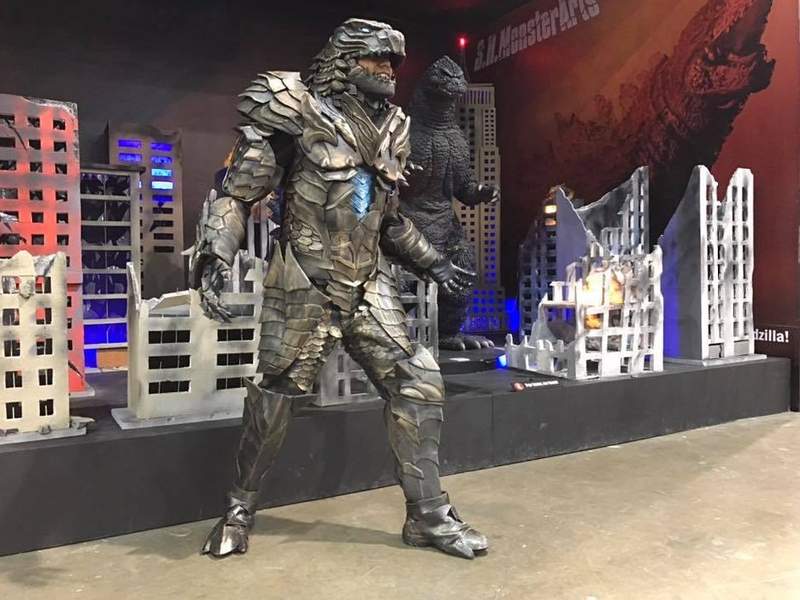哥斯拉▲哥斯拉铠甲cosplay，足以震慑地表所有生物的超强霸气铠甲