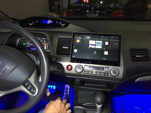 【学车】15万购车预算的话，到底选新思域还是新轩逸？